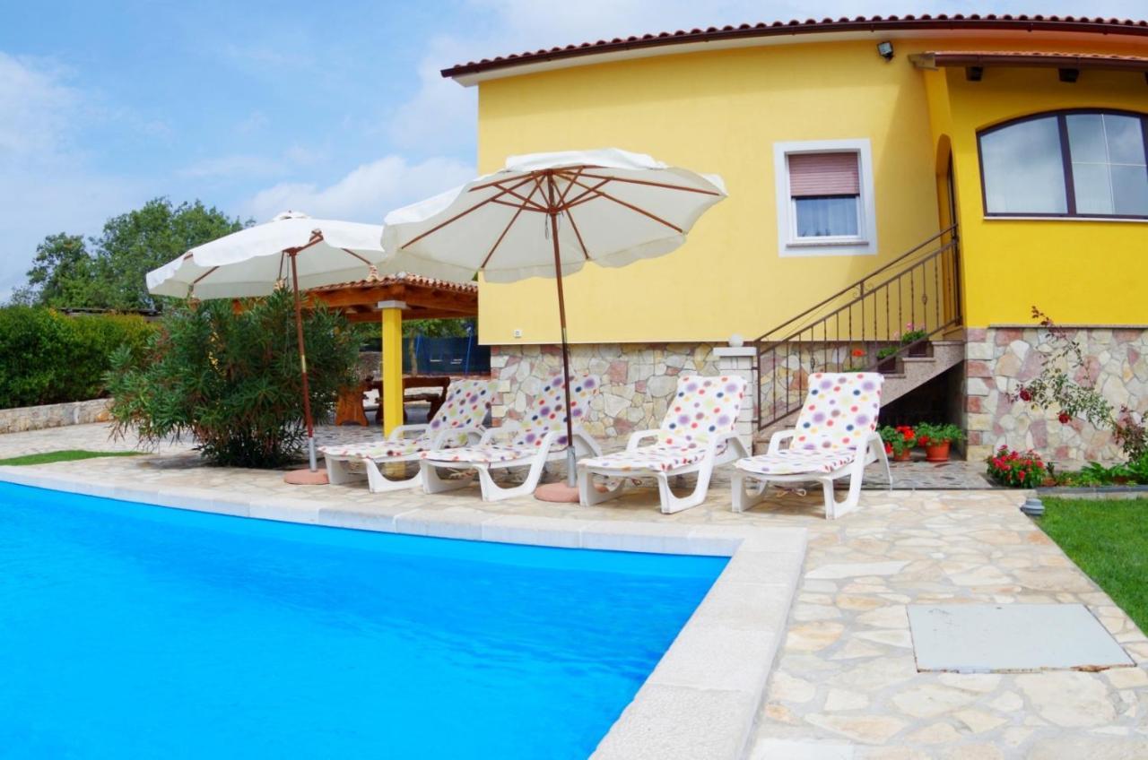 House Sandi, village Juršići Extérieur photo