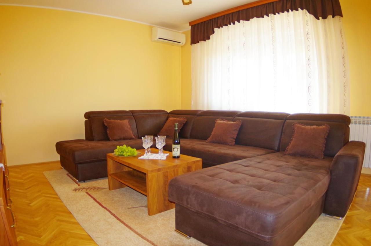 House Sandi, village Juršići Extérieur photo